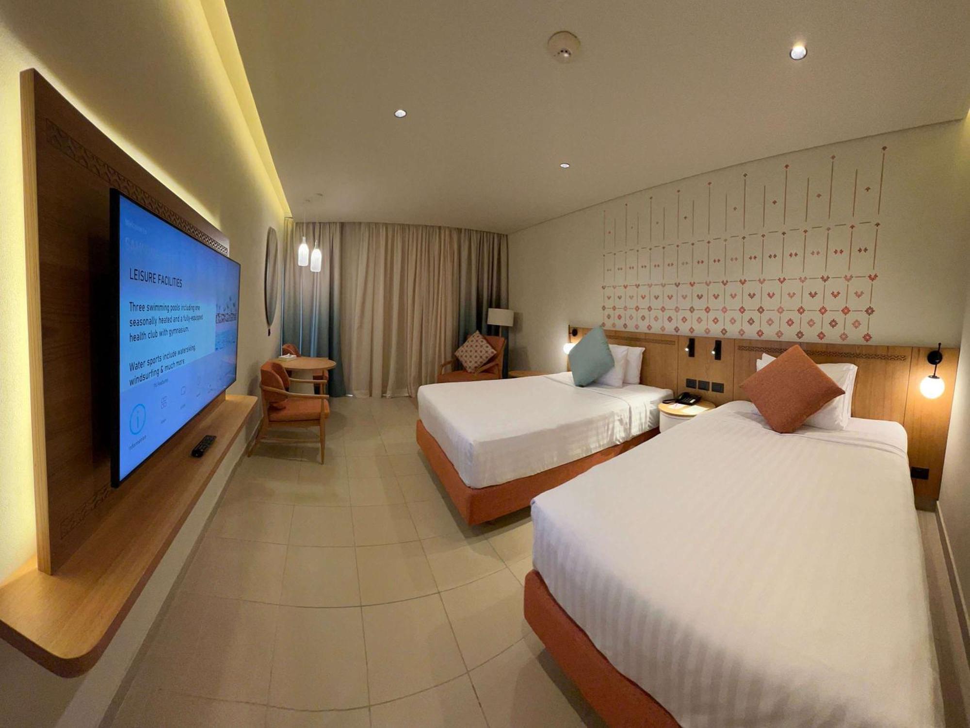 Naama Bay Promenade Beach Resort Managed By Accor Sharm el Sheikh Esterno foto Deluxe Room